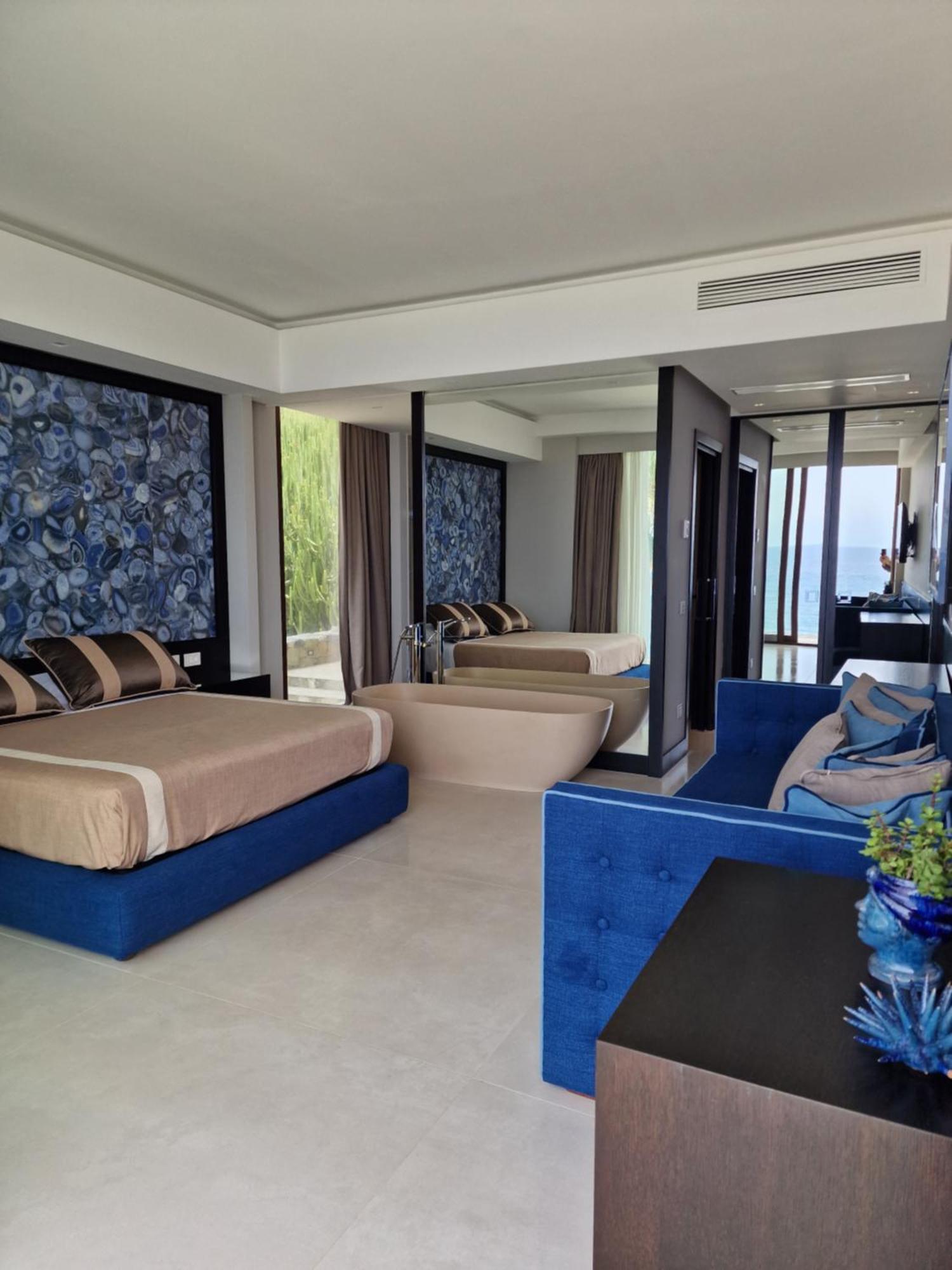 Ngonia Bay Boutique Hotel Milazzo Bagian luar foto