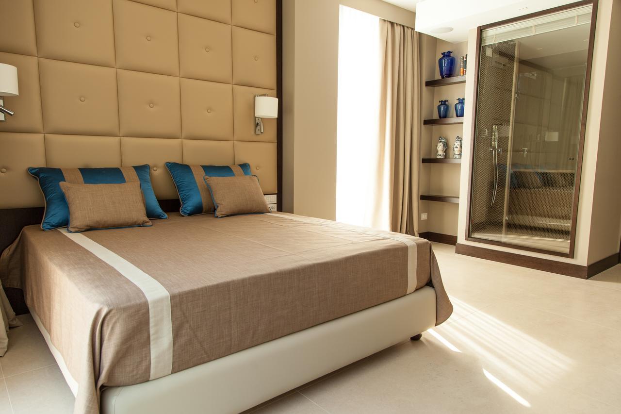 Ngonia Bay Boutique Hotel Milazzo Bagian luar foto