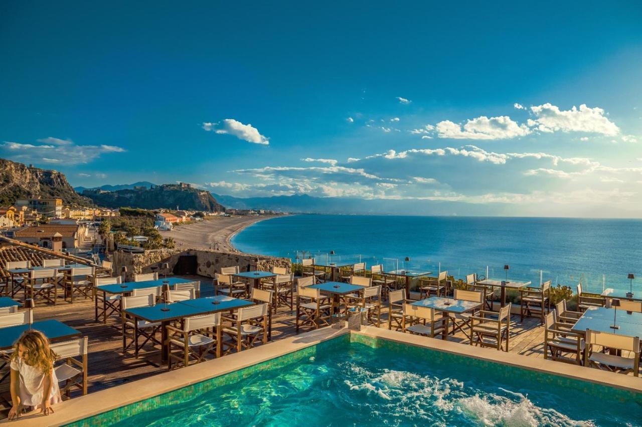 Ngonia Bay Boutique Hotel Milazzo Bagian luar foto