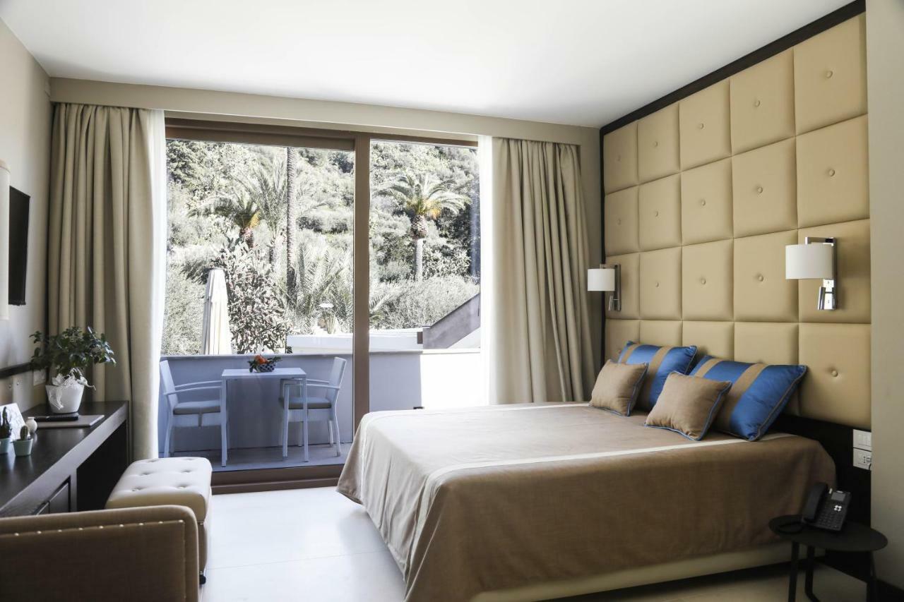Ngonia Bay Boutique Hotel Milazzo Bagian luar foto